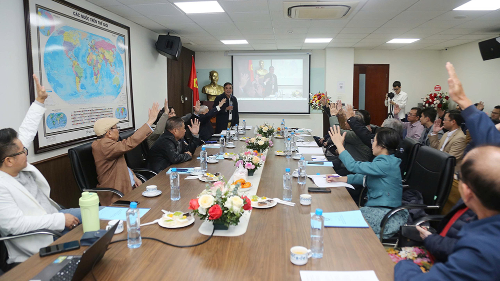 Các hội viên Hiệp hội biểu quyết và thống nhất lựa chọn ngày 27/9 là Ngày Thực phẩm chức năng Việt Nam