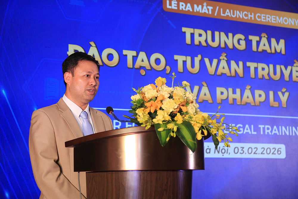 Ông Đỗ Đức Toàn, Giám đốc Trung tâm Đào tạo, Tư vấn Truyền thông và Pháp lý, trực thuộc Hiệp hội Thực phẩm chức năng Việt Nam nhận nhiệm vụ