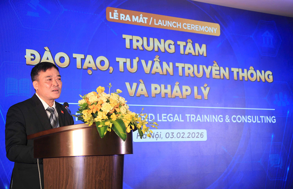 Dược sỹ Nguyễn Xuân Hoàng, Phó Chủ tịch Thường trực Hiệp hội thực phẩm chức năng giao nhiệm vụ cho Trung tâm Đào tạo, Tư vấn Truyền thông và Pháp lý 