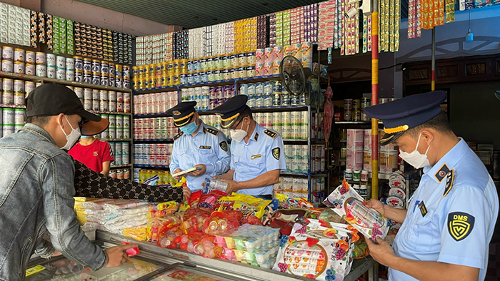 Siết chặt kiểm soát hàng giả và vi phạm quảng cáo trên môi trường mạng