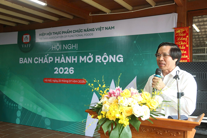 Tổng Thư ký VAFF báo cáo kết quả hoạt động 6 tháng đầu năm và kế hoạch trọng tâm cuối năm 2026 của Hiệp hội Thực phẩm chức năng